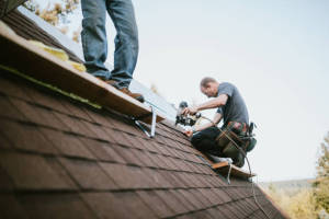 Local Roofers in Adamsville, PA